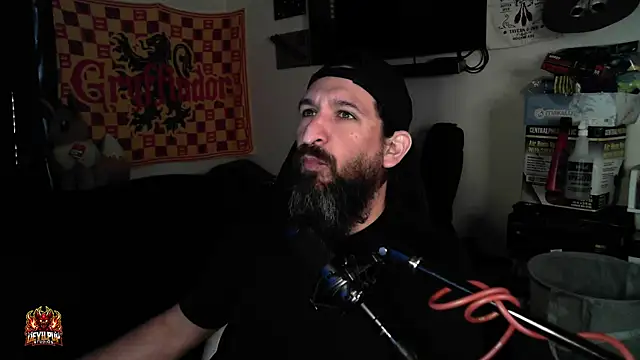 DevilPup75  online show from 04.17.26