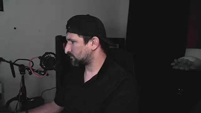 Snapshot of DevilPup75_ chatting on 07.14.26 DevilPup75 online show from 07.14.26