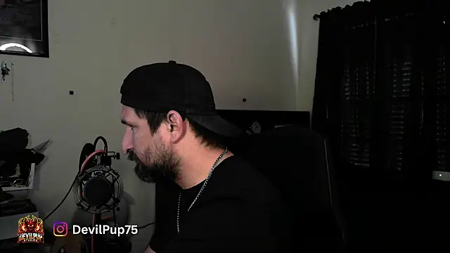 Snapshot of DevilPup75_ chatting on 07.26.26 DevilPup75 online show from 07.26.26