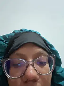 Valen1800 online show from 10.04.25