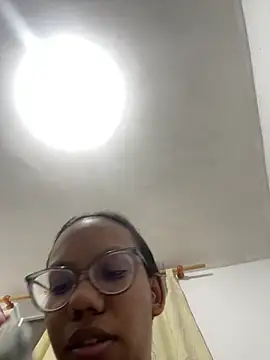 Valen1800 online show from 11.20.25