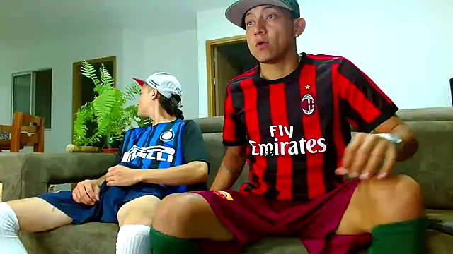 skinny23cm online show from 12.19.24