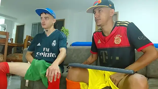 skinny23cm online show from 02.13.25