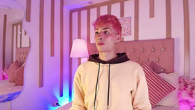 OzorioDany online show from 04.08.26