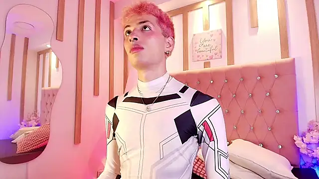 OzorioDany online show from 04.17.26