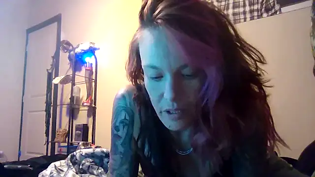 bratlipss online show from 09.13.25