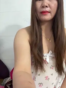 Moan Mary online show from 11.29.25