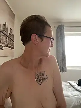 Curvy-Jinx online show from 10.21.25