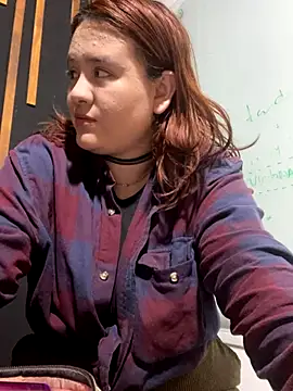 Snapshot of AliaMiller_ chatting on 11.01.25 AliaMiller online show from 11.01.25