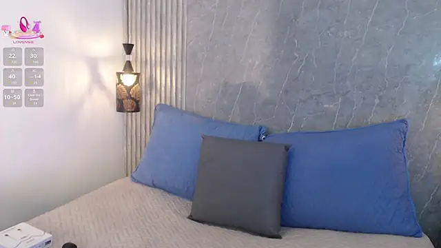 Emili  hot online show from 02.14.26