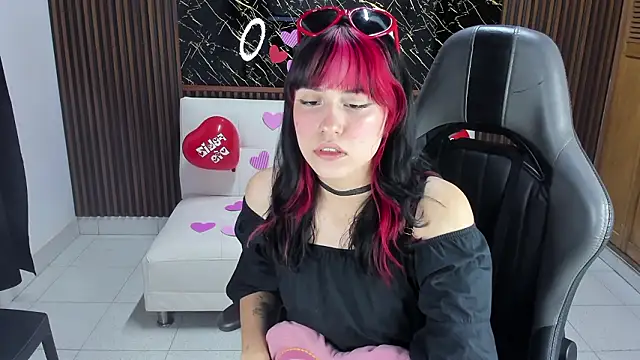 Anna17  online show from 02.13.26