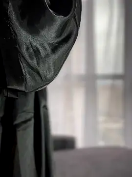 Sofi Leal online show from 11.06.25