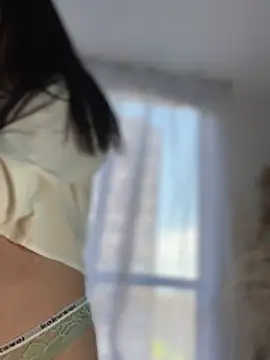 Sofi Leal online show from 11.08.25