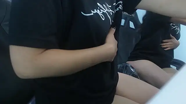 victoria hernandez t  online show from 02.17.26