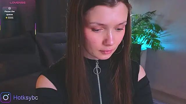 Snapshot of Hot_ksy chatting on 09.08.25 Hot ksy online show from 09.08.25