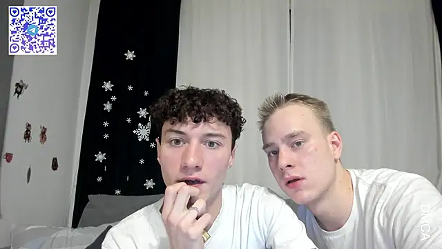 Snapshot of Kevin_Young_Cat chatting on 02.11.26 Kevin Young Cat online show from 02.11.26