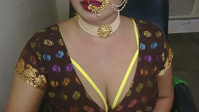 QUEEN SAKHI- online show from 09.23.25