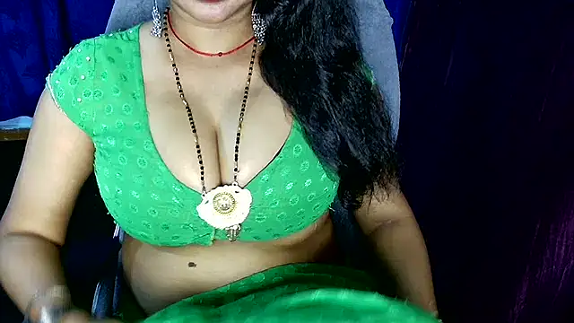 QUEEN SAKHI- online show from 06.03.26