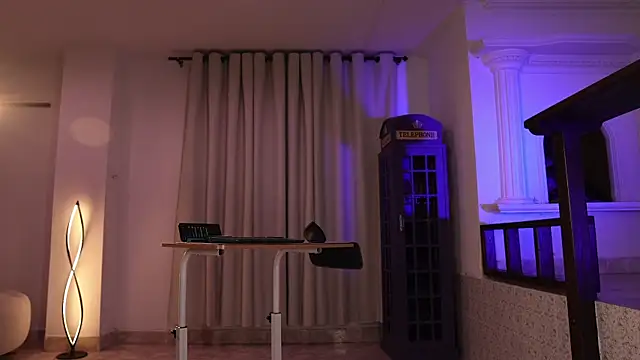 vaniaa95 online show from 04.20.26