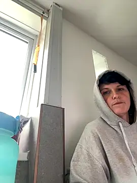 backdoorgalore4you online show from 10.17.25