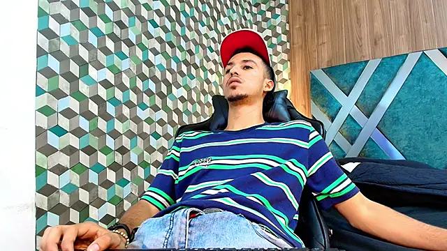 Marcus Jeron online show from 12.14.25