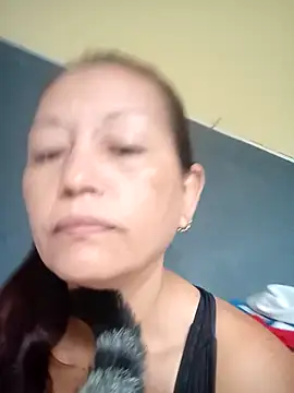 Snapshot of marinita13 chatting on 02.05.26 marinita13 online show from 02.05.26