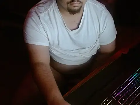 Luacsboy22 online show from 11.29.25