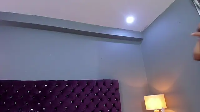 Snapshot of RedAngel1- chatting on 10.03.25 RedAngel1- online show from 10.03.25