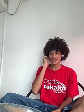 Max Rain online show from 09.19.25