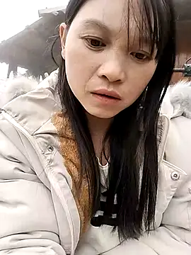 Tiyir597 online show from 12.18.25