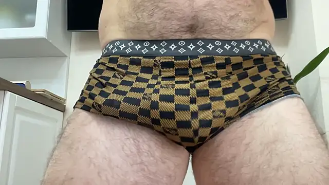 BrianJohnson  online show from 11.02.25