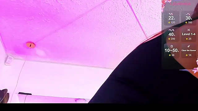 antoneella jones online show from 11.21.25