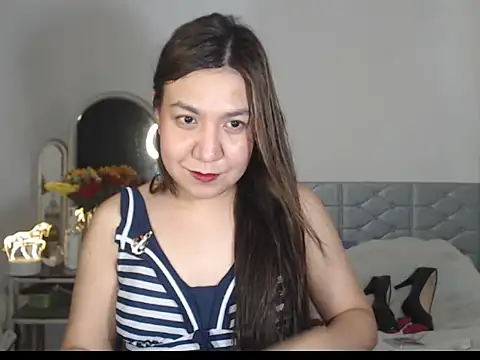 stellahugeX online show from 11.07.25