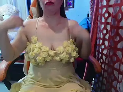 Snapshot of VerySexyCeline chatting on 09.28.25 VerySexyCeline online show from 09.28.25