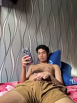 Demure Asian143 online show from 10.13.25