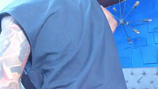 andres-clark92 online show from 12.18.25