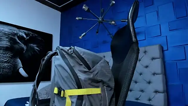 Snapshot of andres-clark92 chatting on 02.06.26 andres-clark92 online show from 02.06.26