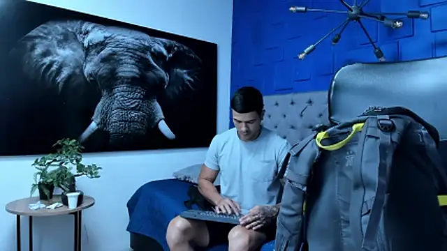 Snapshot of andres-clark92 chatting on 02.07.26 andres-clark92 online show from 02.07.26