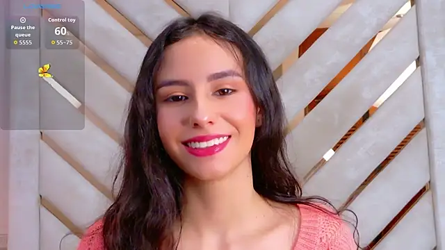 Snapshot of Sarah-Grace chatting on 09.25.25 Sarah-Grace online show from 09.25.25