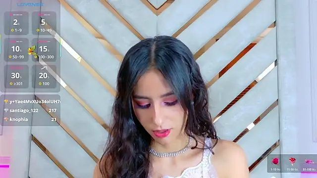 Sarah-Grace online show from 01.08.26