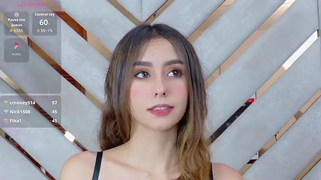 Sarah-Grace online show from 04.29.26