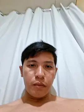 Snapshot of darryl_hugecok chatting on 07.28.26 darryl hugecok online show from 07.28.26