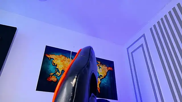 ALANNFERRER online show from 11.04.25