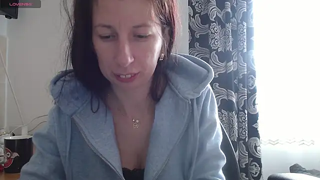 RosieHayes online show from 11.17.25