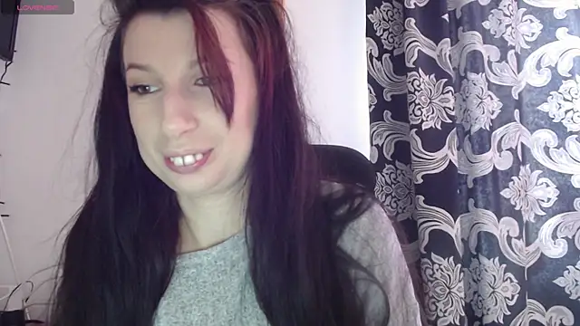 RosieHayes online show from 12.14.25