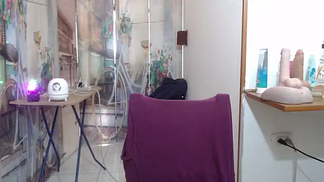 Snapshot of greeneyes_nurse chatting on 02.26.26 greeneyes nurse online show from 02.26.26