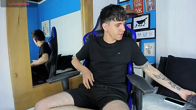 Matteo12  online show from 09.15.25