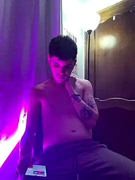 Matteo12  online show from 10.08.25