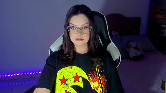 OphelianaRose33 online show from 05.02.26