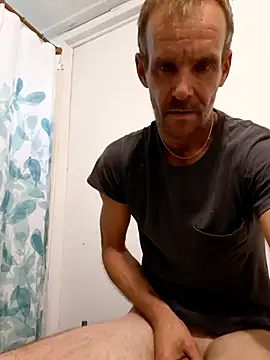 Hungwell1515 online show from 11.15.25